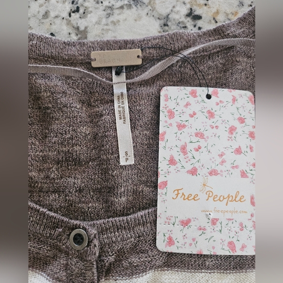 Free People Beach Linen Blend Henly Top - Picture 6 of 7